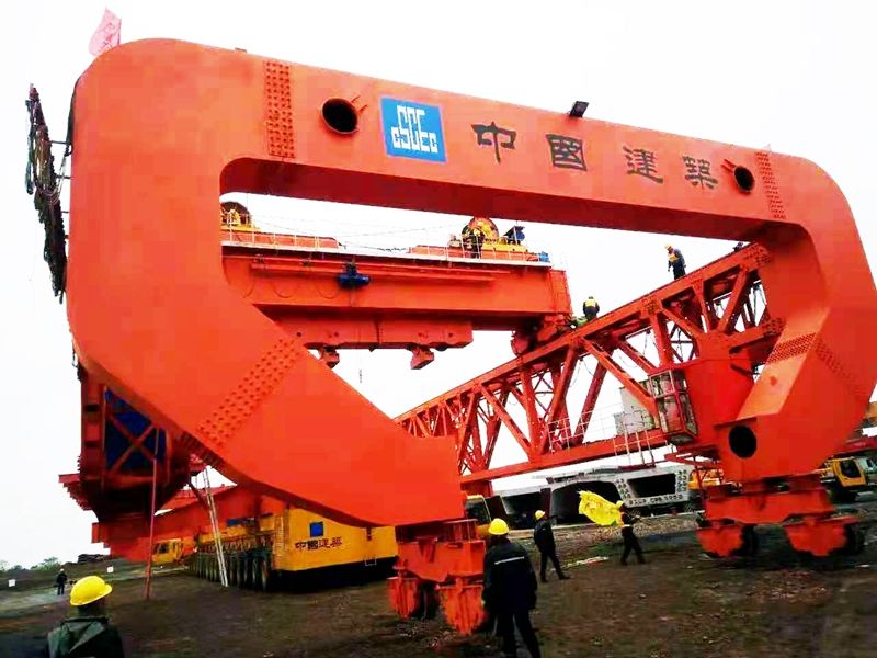 China Construction Sixth Engineering Bureau --- TLJ 900t girder lifting machine